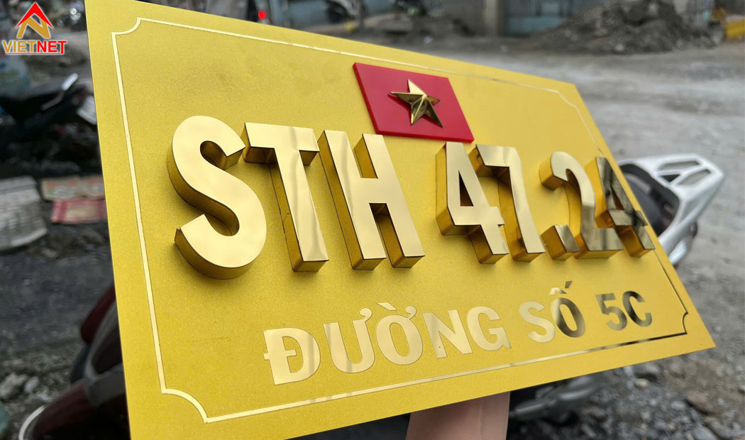 top-mau-bien-so-nha-inox-vang-hien-dai-sang-trong-nhat
