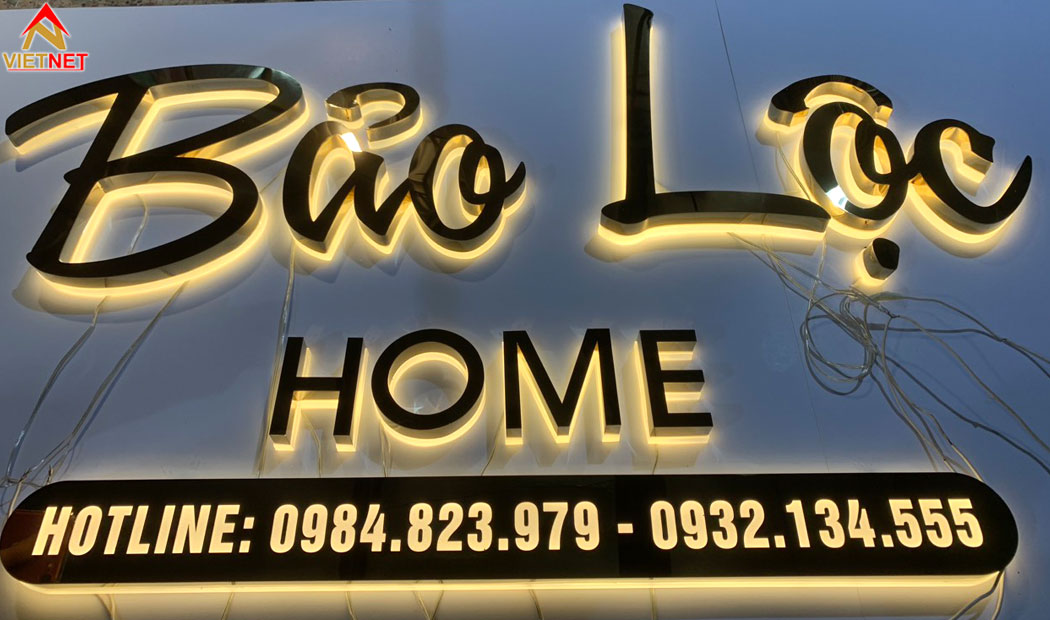 chu-inox-hat-sang-chan-lam-noi-bat-khong-gian