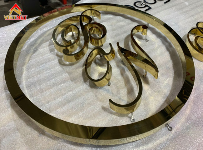 logo-chu-inox-vang-guong-bao-ngan