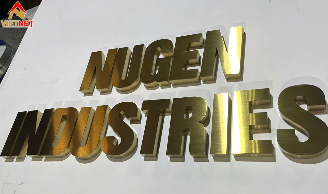 15-mau-chu-noi-inox-vang-dep-va-sang-trong-nhat-nam-2026