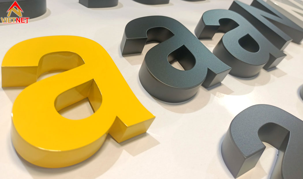 gia-cong-chu-inox-son-tinh-dien-chuyen-nghiep-gia-re