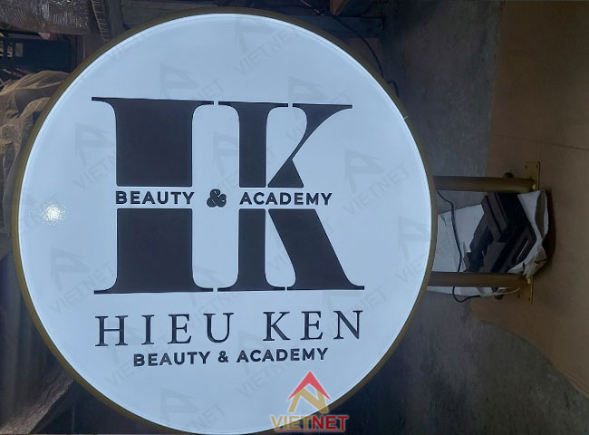 lam-hop-den-mica-hut-noi-gia-re-theo-yeu-cau