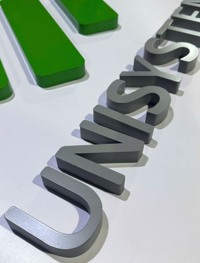 Bảng hiệu chữ inox sơn hấp nhiệt UNISYSTEMS