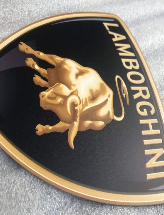 Logo mica hút nổi Lamborghini