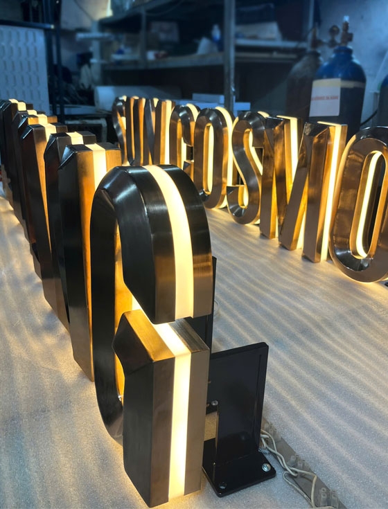 Chữ inox hàn vát nổi 3D SUNCOSMO