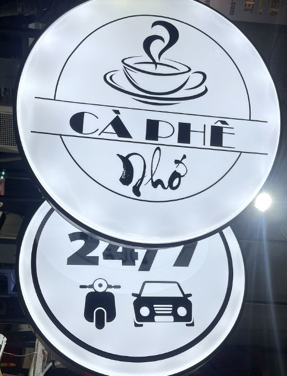 Hộp đèn mica hút nổi Cà phê Nhớ