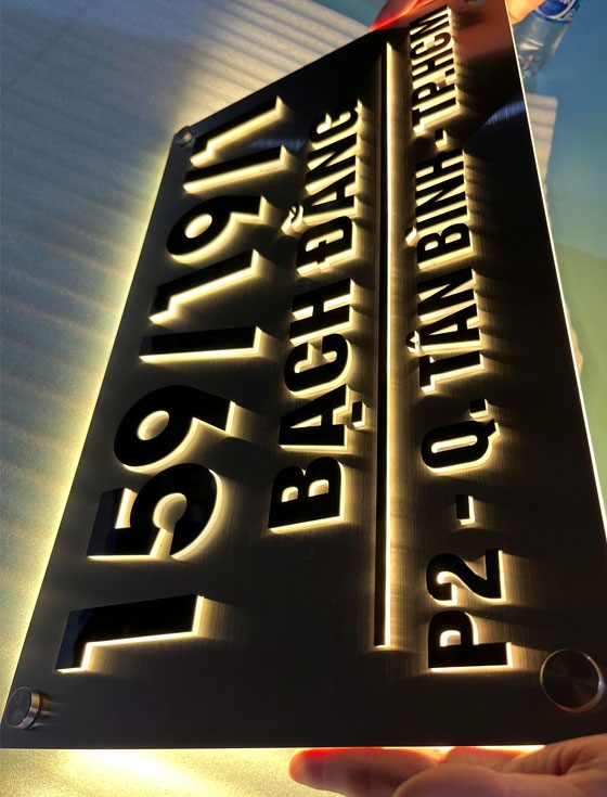 Bảng số nhà inox đường Bạch Đằng