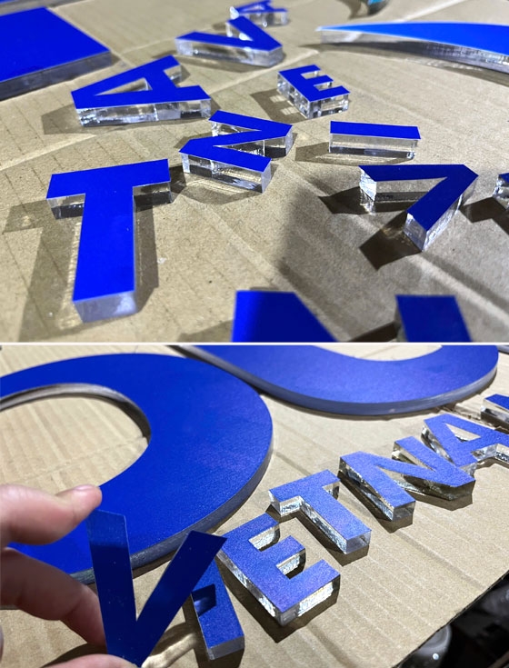 Biển hiệu chữ mica PubU